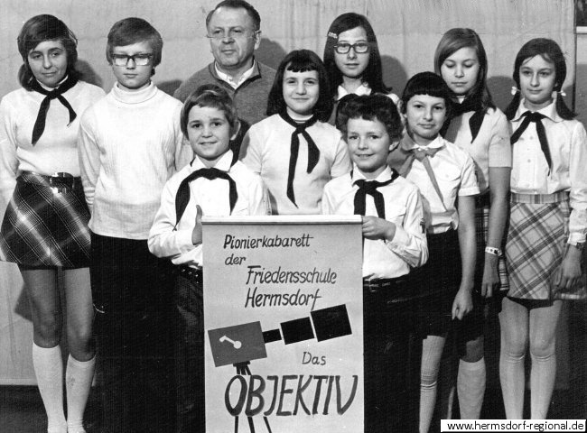 Arbeitsgemeinschaft "Pionierkabarett Das Objektiv" Foto: 1974